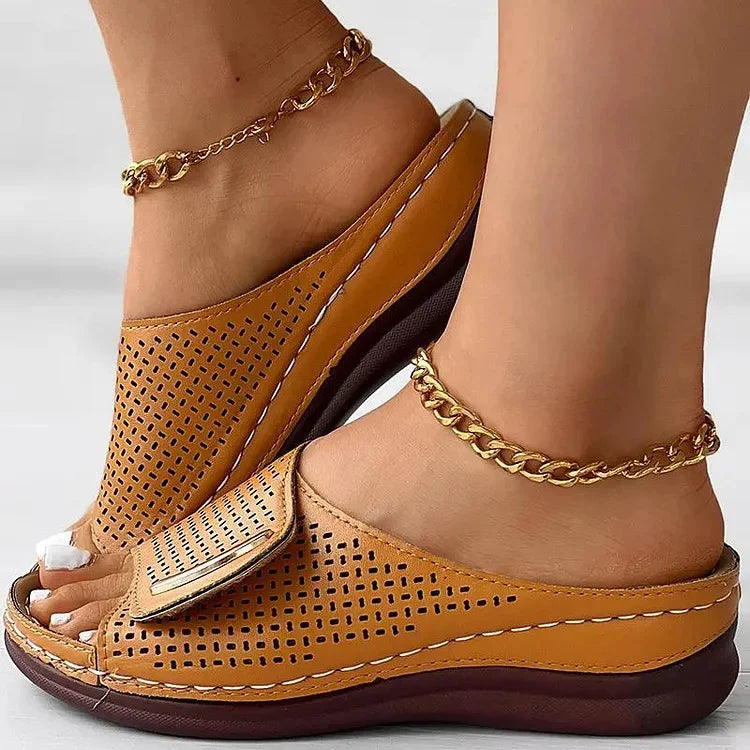 Vera | Klassische Urban Sandalen