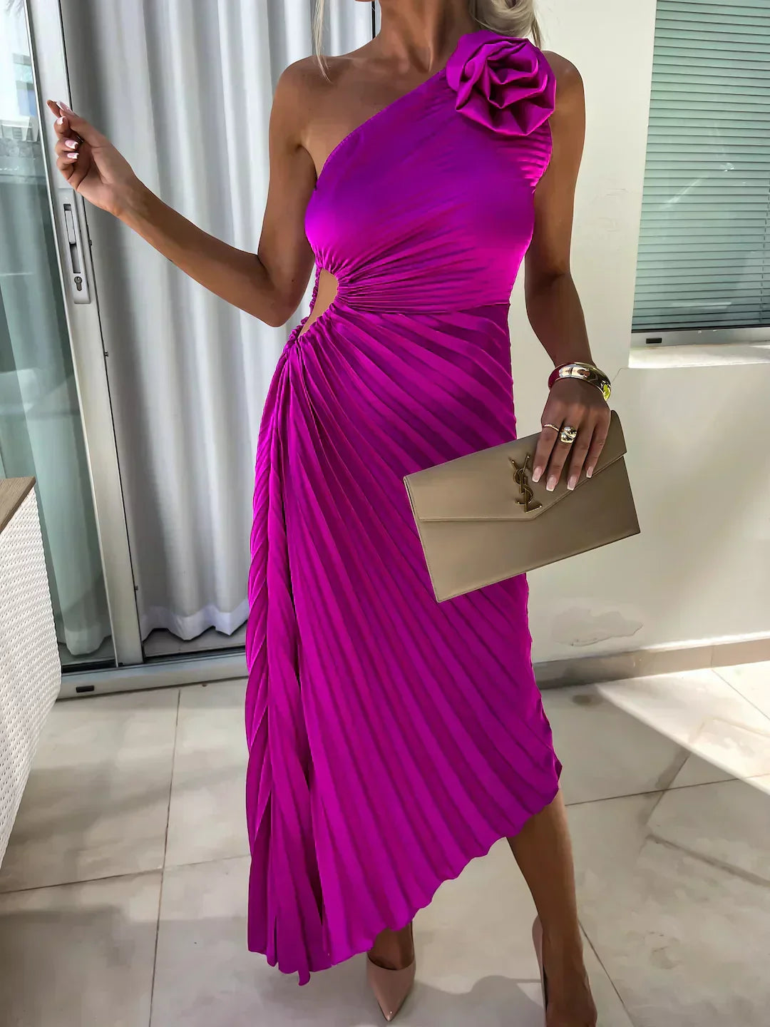 Eya™ | Elegantes Maxi-Kleid mit floralen Muster und einem Schulterträger